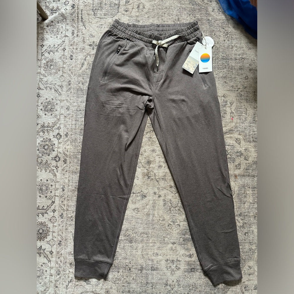 NWT Vuori Ponto Performance Jogger -Size M